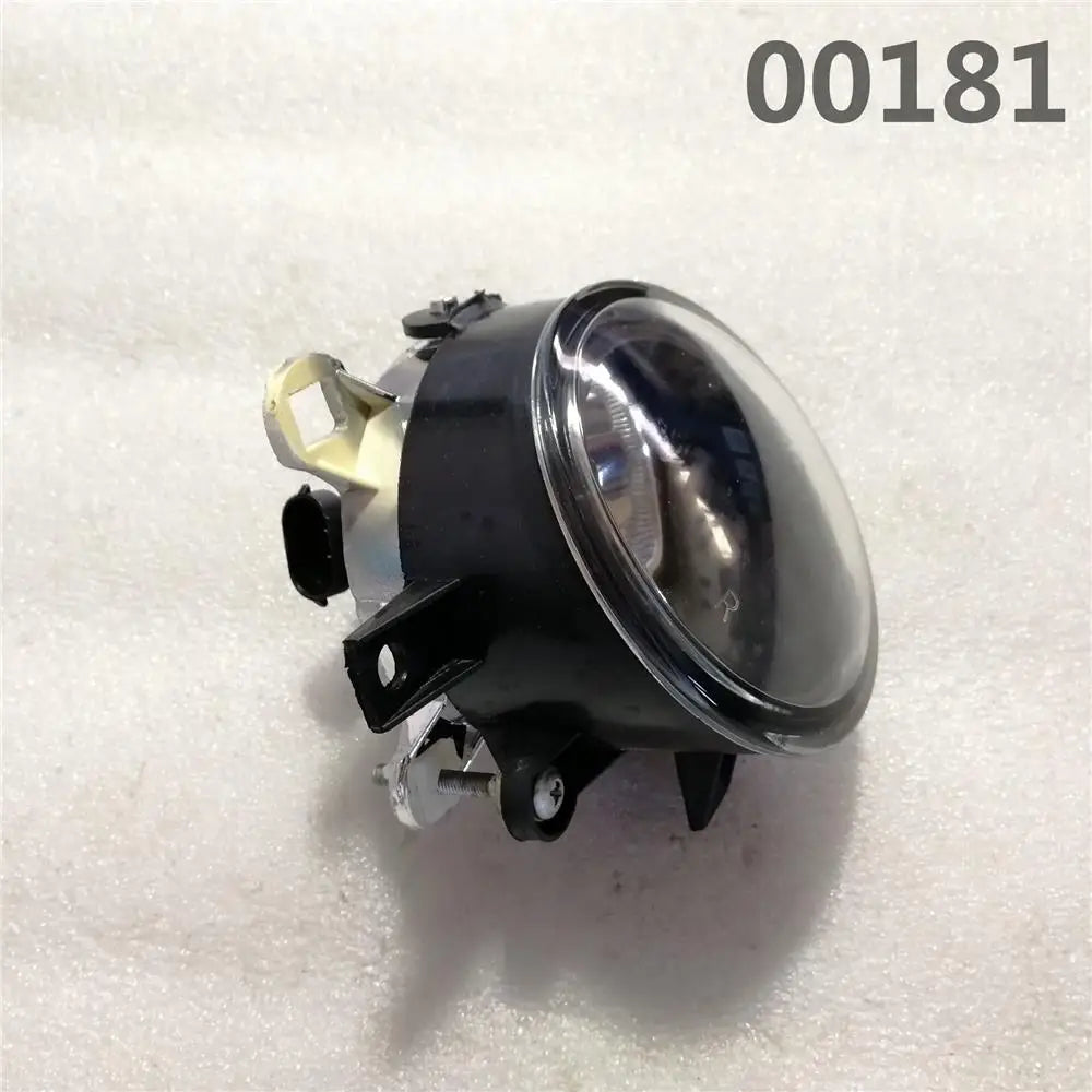 High-Quality Front Fog Lamp Assembly for Great Wall Haval M4, OEM: 4116100XG47XA, 4116200XG47XA sayaragear