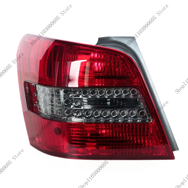Rear Tail Light For Mercedes-Benz W204 GLK GLK300 GLK350 GLK200 2008-2012 Turn Signal Light Brake Warning Light Reversing Light - sayaragear