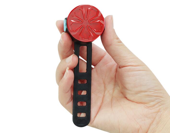 5 IN 1 Multifunction Bicycle Light USB Solar Charging Horn Phone Holder Power Bank Front Lamp For Bicycle Led Lamp Accessories eprolo