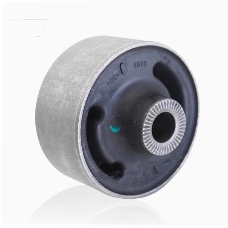 Original lower swing arm rubber sleeve ball joint lower suspension liner triangular arm rubber sleeve For GAC Trumpchi GA4 sayaragear