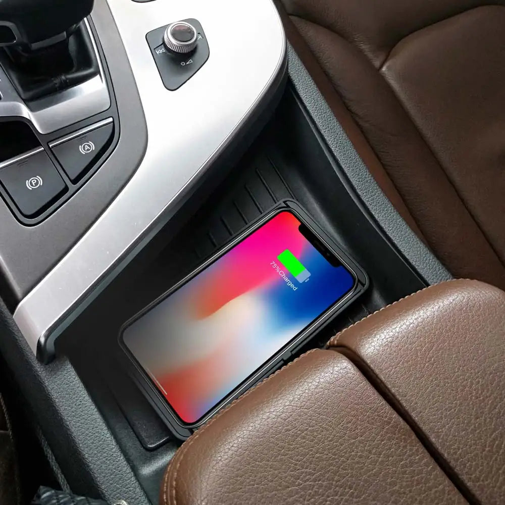 Car Wireless Charger for Iphone 16 15 15 Pro Max 14 13 12 X Samsung S24 S23 Wireless Car Charger Silicone Pad Stand Fast Charger sayaragear