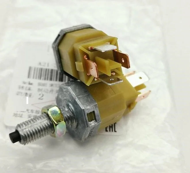 A21-3720010 original Brake light switch for Chinese CHERY TIGGO SUV 2012 Auto car motor parts T11-3720050 high quality sayaragear