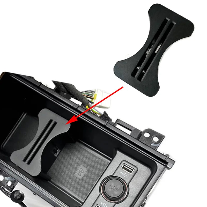 Original center console armrest compartment, water cup holder, USB socket power base, cigarette lighter cover. For SAIC MG RX8 sayaragear