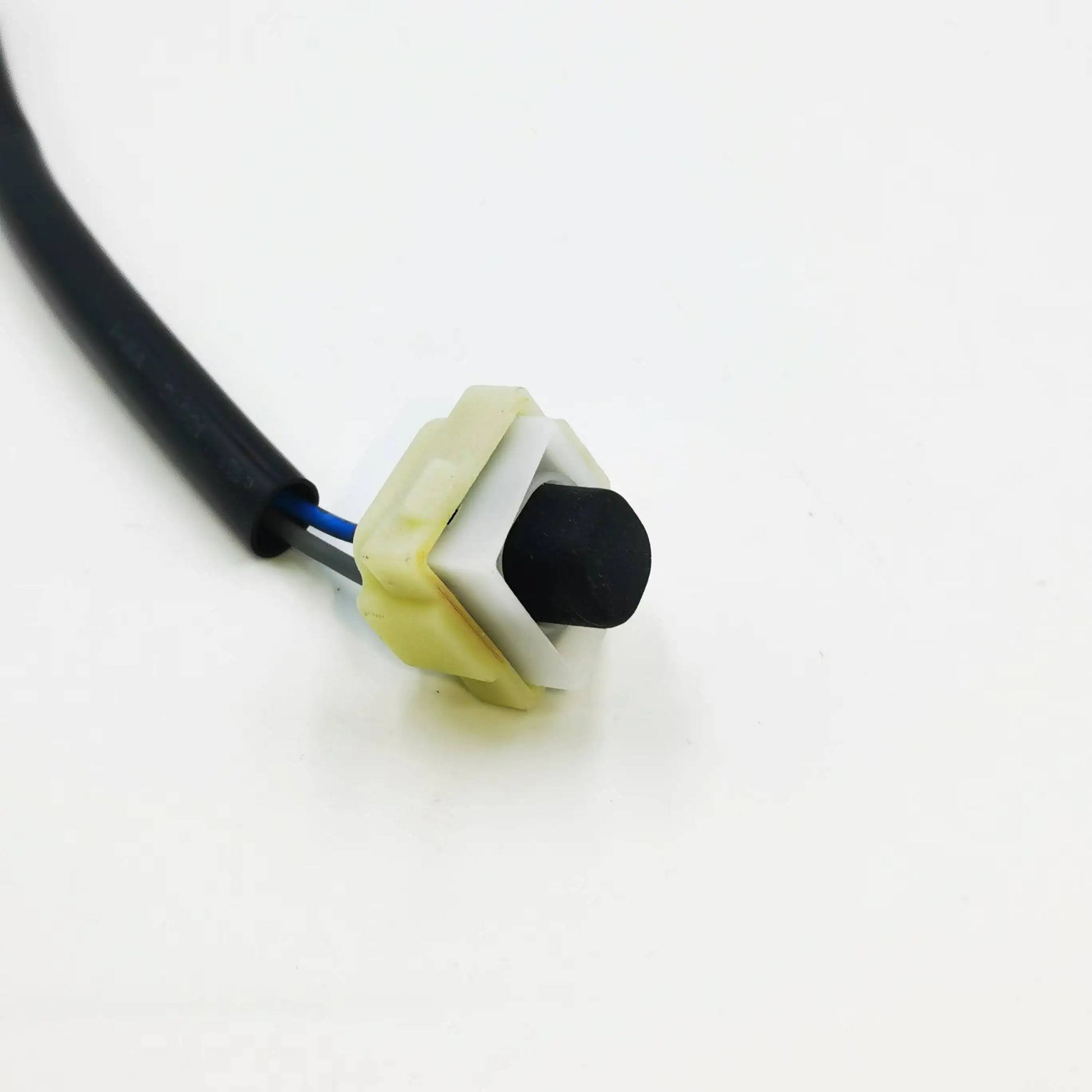 Back Door Switch Tail 6305120-k80 6305120xk80xb For Grreat Wall Haval H5 Cc6461km09 High Quality sayaragear