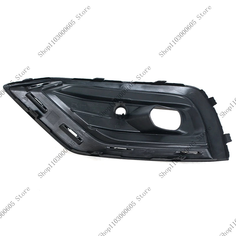 For VOLVO S60 V60 2019-2022 Automobile Accessories Bumper Fog Light Frame Protective Cover With Cover Plating 31455640 31455641 sayaragear