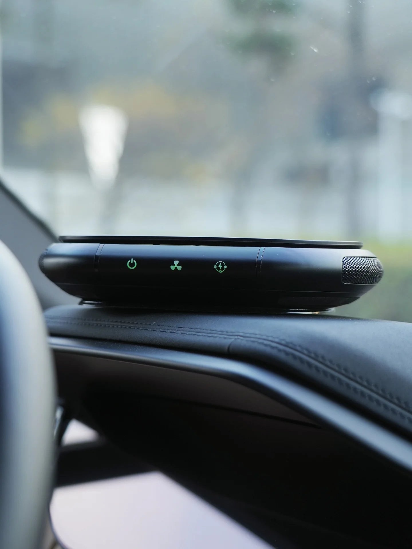 Solar Air Purifier Car Auto Negative Ion Generator USB Rechargeable Oxygen Bar Deodorization Formaldehyde Removal Air Purifier sayaragear