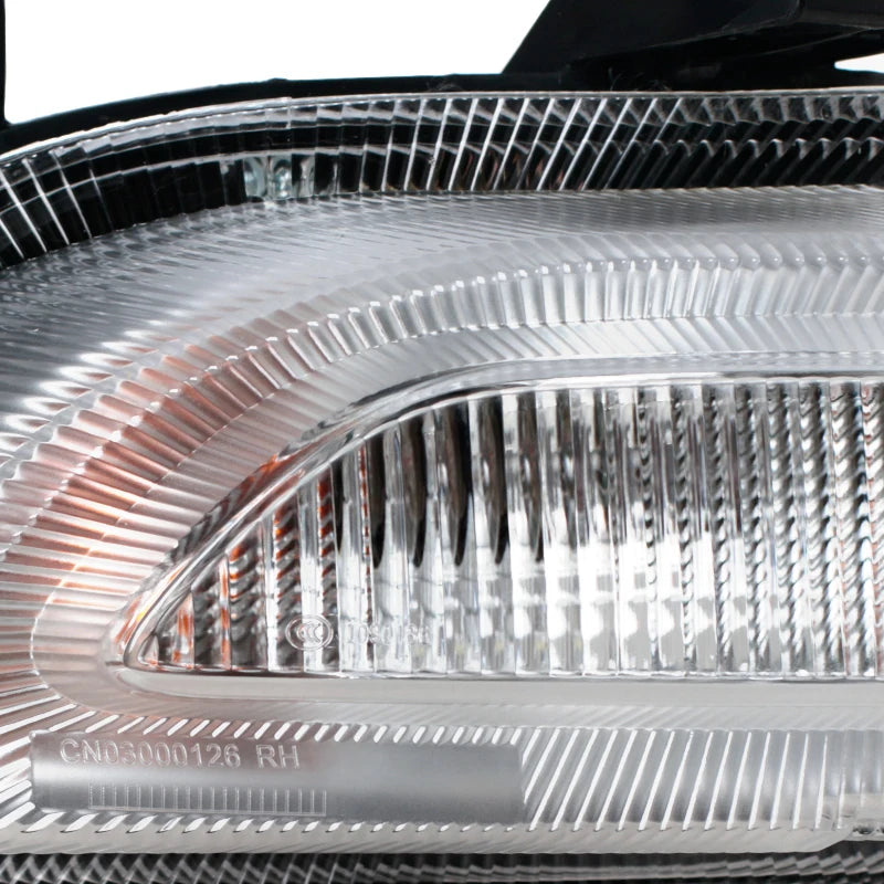 For Jeep Renegade 2015-2018 Car Front Bumper Fog Light Assembly Turn Light Auto Accessories Front Fog Light 68256431AA68256432AA - sayaragear