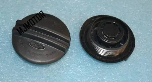 1pcs Coolant reservoir tank / cap For Chinese CHERY TIGGO 5/7 SUV 2.0L ARRIZO 7E Auto car motor parts T21-1311110 high quality sayaragear
