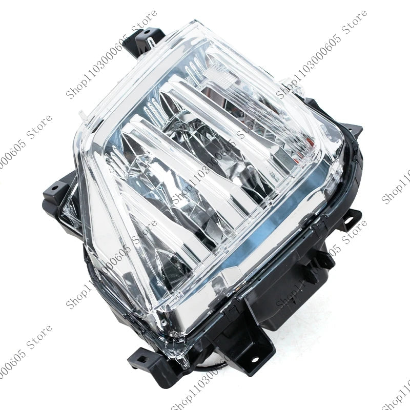 For Pajero Montero Sport 2020 2021-2024 Auto Parts Front Bumper Fog Light Assembly Daytime Running Light Turn Signal 8315A077 sayaragear