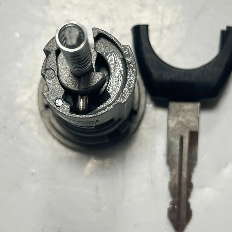 Ignition Control Lock Cylinder Core Assy for Chery QQ Sweet Car Accessories S11-8CB3704025BA sayaragear