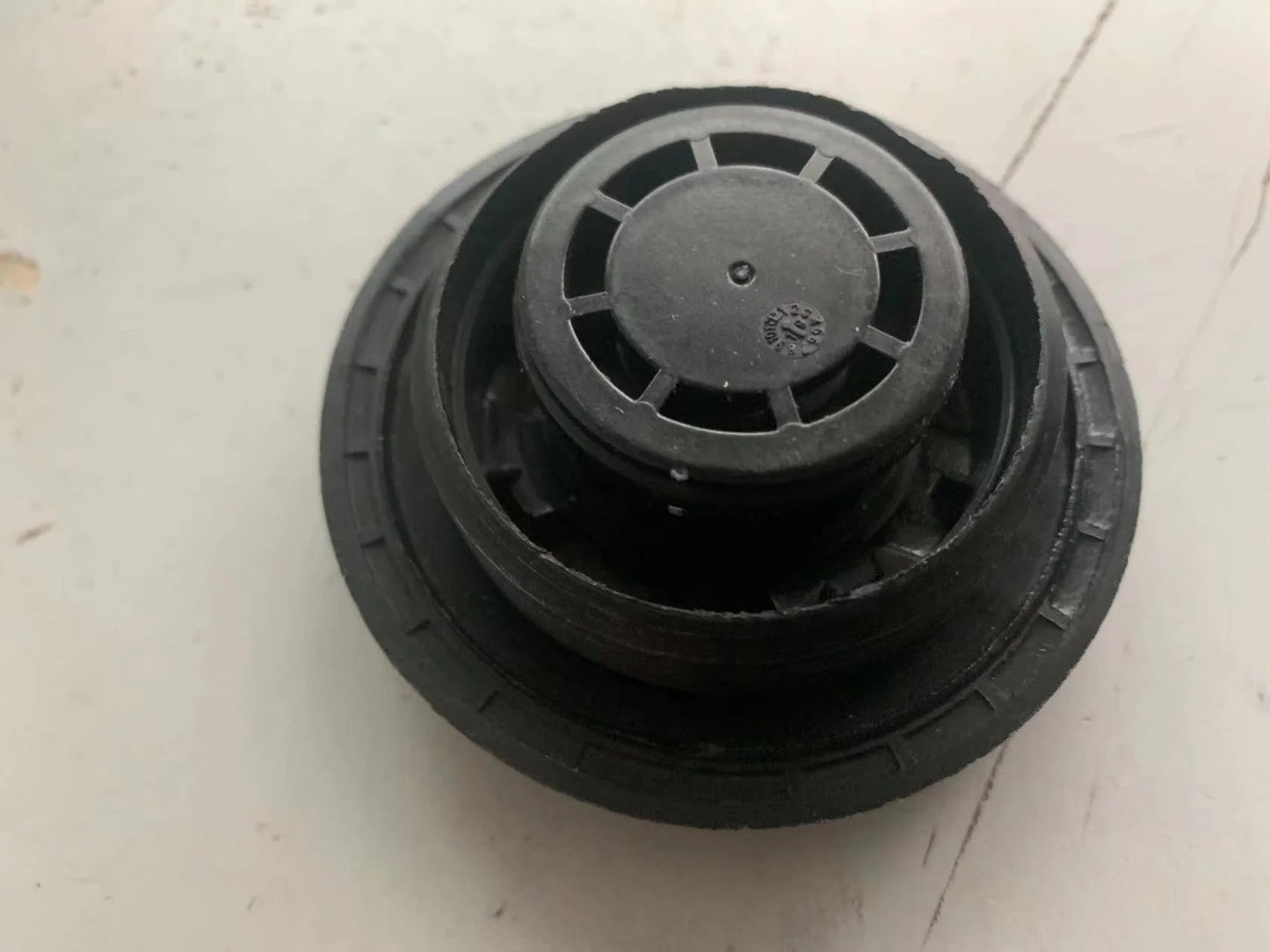 1pcs Coolant reservoir tank / cap For Chinese CHERY TIGGO 5/7 SUV 2.0L ARRIZO 7E Auto car motor parts T21-1311110 high quality sayaragear