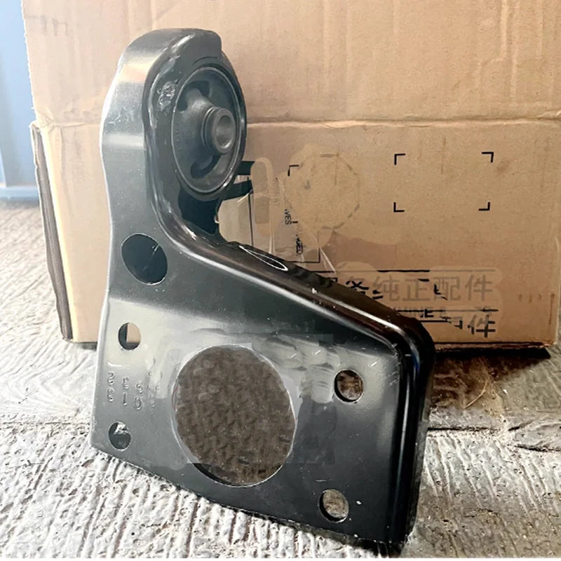 Original front axle half shaft mounting bracket, front axle mounting fixed bracket, drive shaft rubber sleeve For SAIC MG RX8 sayaragear