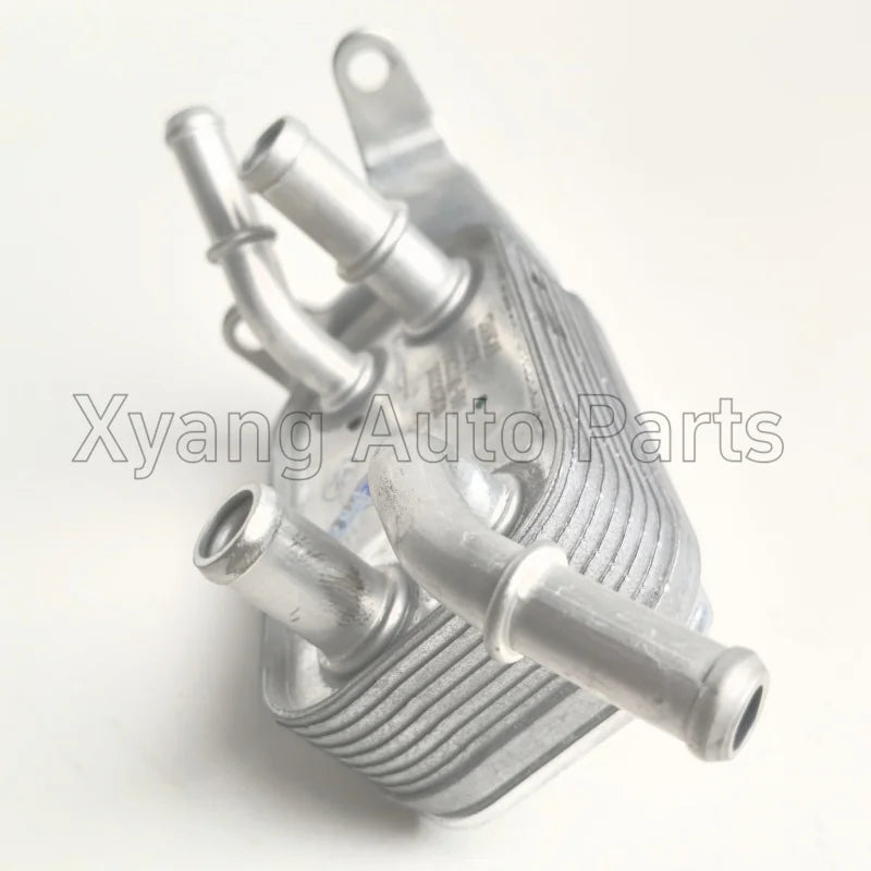 Original 1.4T Radiator Heat Exchanger Automatic Transmission For Changan CS35 1503310U01 sayaragear