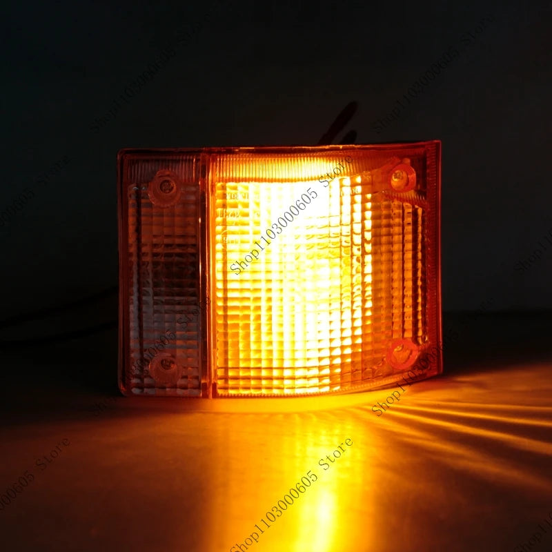 For Isuzu NKR NHR PR57 NKR57 NKR58 NPR58 NPR66 1983-1993 Automobile Accessorie Front Bumper Turn Signal Brake Light Signal Light - sayaragear