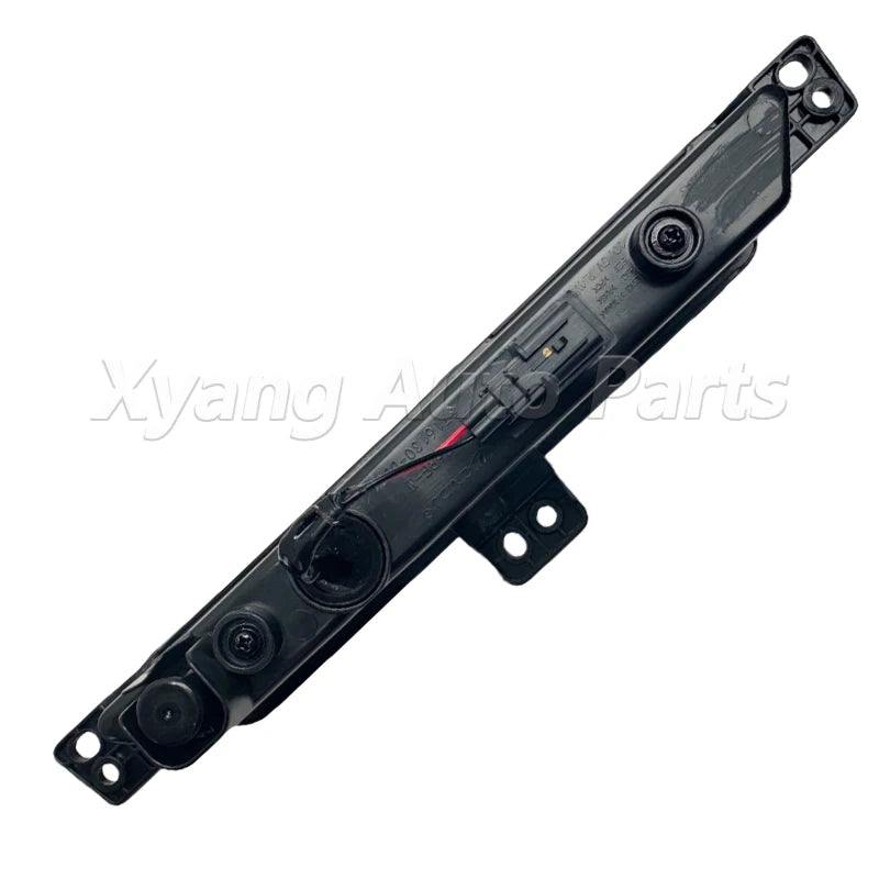 For Hongqi HS5 2019-2023 Rear Bumper Middle Fog Light Brake Light Fog Lamp Warning Lamp Foglight Foglamp  3716130DD01 sayaragear