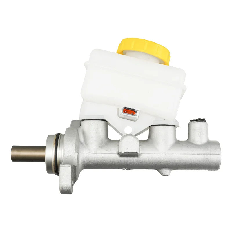 Car Brake Master Cylinder With oil can for Subaru Forester 2008-13 Impreza Outback 2.5L 26401-AG030 M630808 sayaragear