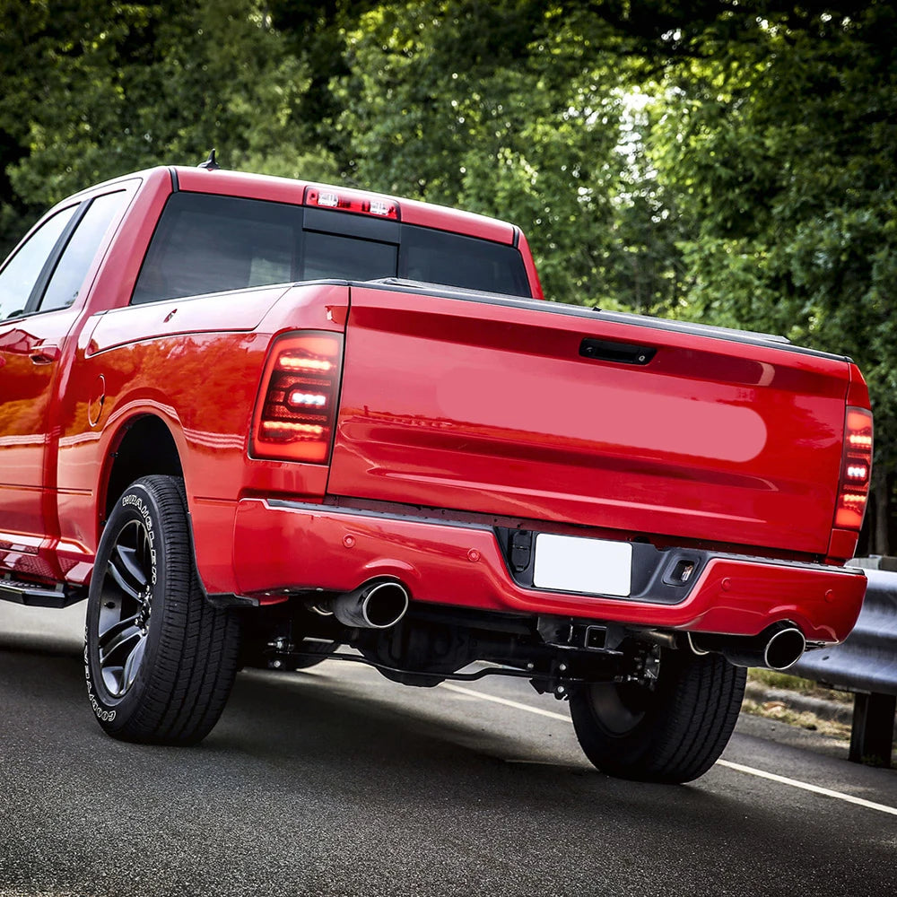 Vland 09-18 Ram 4th Gen (DS/DJ/D2) LED Tail Lights With Red Sequential Turn Signal Rear Lamp Assembly Upgrade sayaragear
