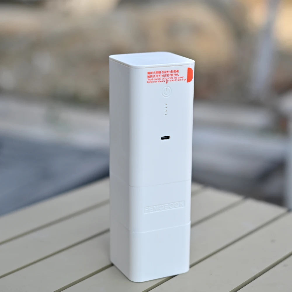 FEMOBOOK A2 USB electric grinder portable rechargeable grinder with 7core burr Magnetic attraction design 4000mah battery sayaragear