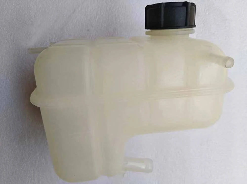 original 1pcs Coolant reservoir tank with cap For Chinese CHANGAN CS75 1.8T 2.0L Engine SUV Auto car motor parts S301030-0100 sayaragear
