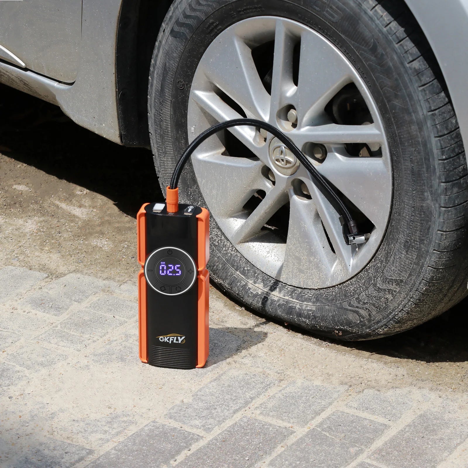 GKFLY Jump Starter 4 in 1 Pump Air Compressor 4000A Power Bank 12V Digital Tire Inflator 150PSI Emergency Battery Booster sayaragear
