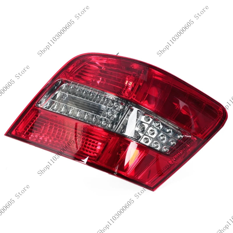 Rear Tail Light For Mercedes-Benz W204 GLK GLK300 GLK350 GLK200 2008-2012 Turn Signal Light Brake Warning Light Reversing Light - sayaragear