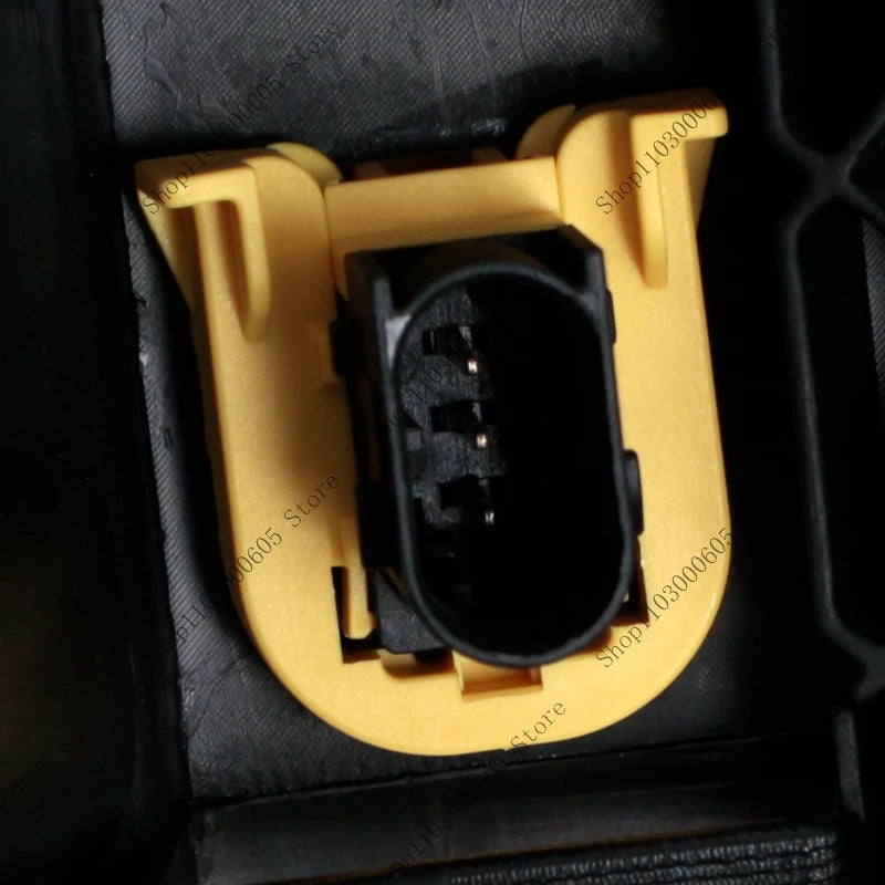 For Volvo FH16 FH/FM Truck Accessories Front Turn Signal Fog Light Assembly Lighting Signal Light European21221152 21221151 - sayaragear