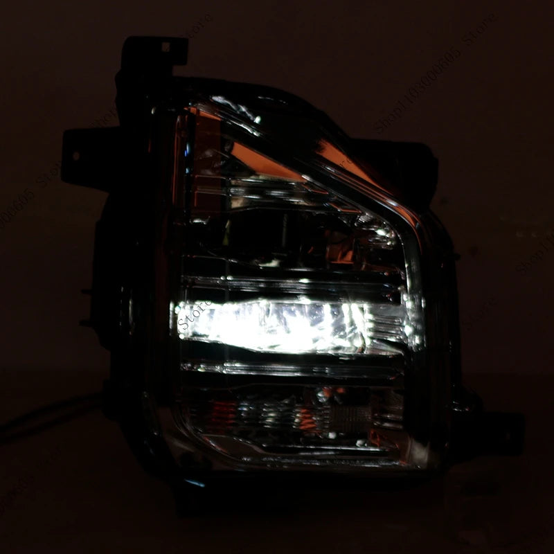For Pajero Montero Sport 2020 2021-2024 Auto Parts Front Bumper Fog Light Assembly Daytime Running Light Turn Signal 8315A077 sayaragear